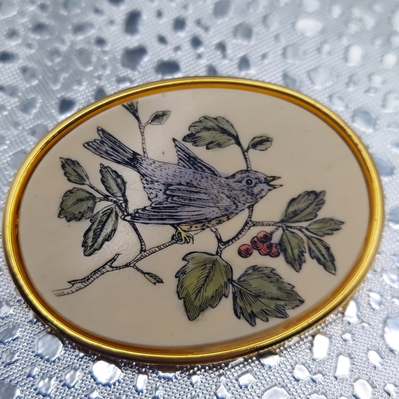 Vintage Barlow Etched Bird Brooch, GC & Attractive. - Picture 3 of 13